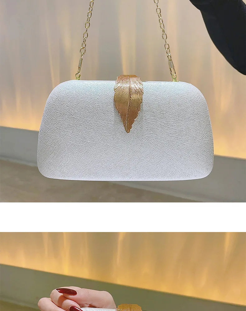 2023 Evening Clutch Luxury Women Shoulder Bags Fashion Pearl Chain Handbag Dinner Handbag Wedding Cocktail Party Coin Purse